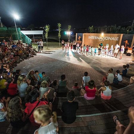 Camping Internazionale - Sottomarina Di キオッジャ エクステリア 写真