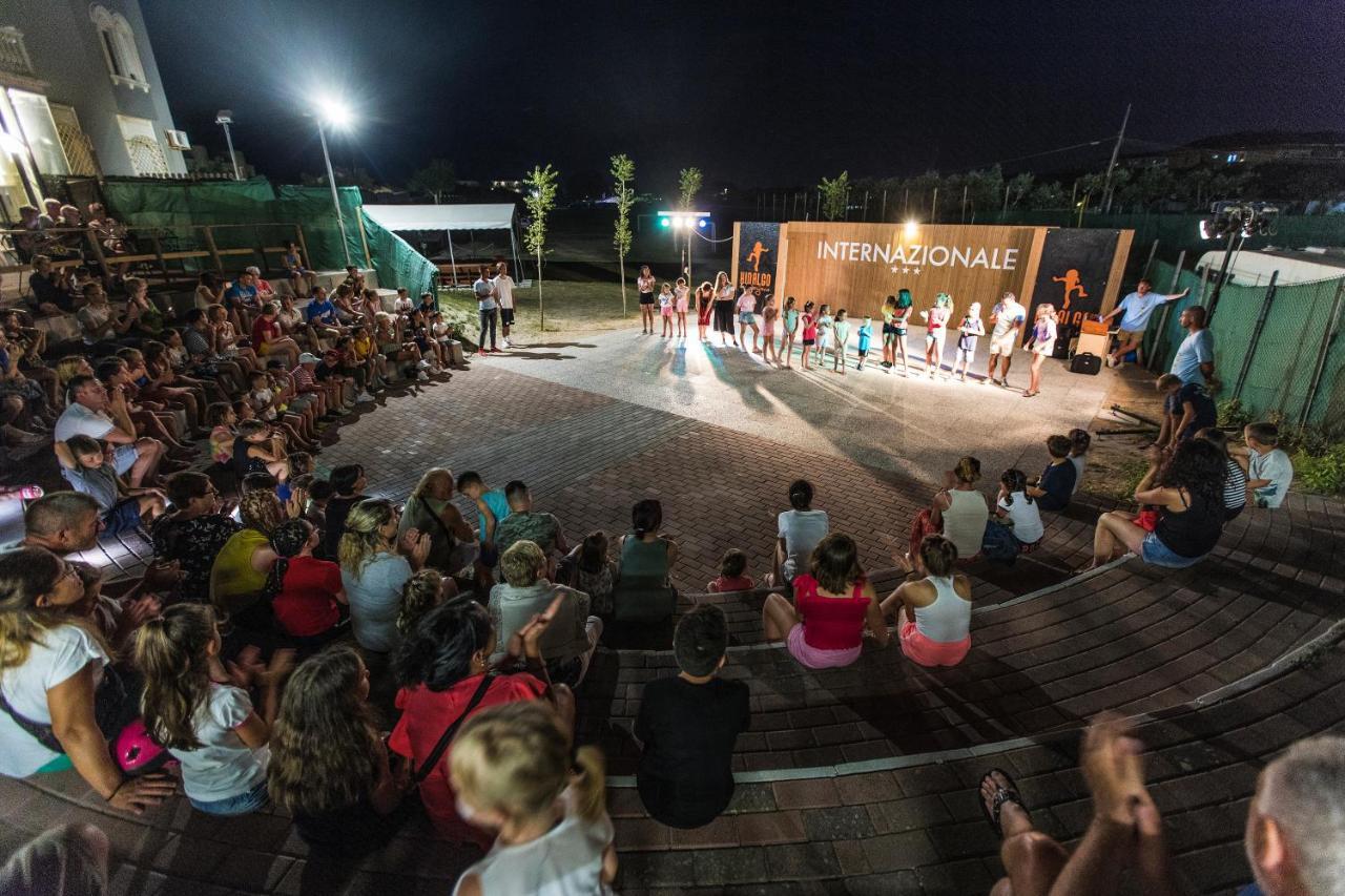 Camping Internazionale - Sottomarina Di キオッジャ エクステリア 写真